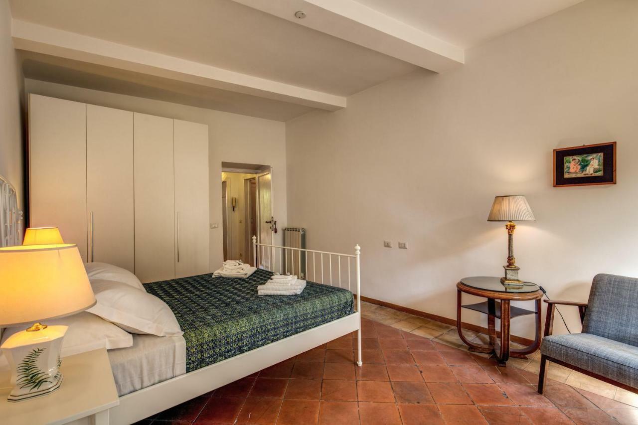 Campo Di Fiori 2 Bedroom Via Giulia Roma Ngoại thất bức ảnh